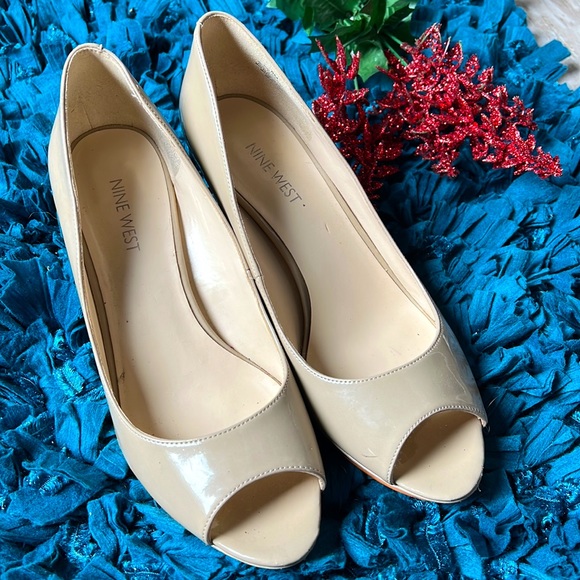 NINE WEST nude size 8 - Picture 3 of 7